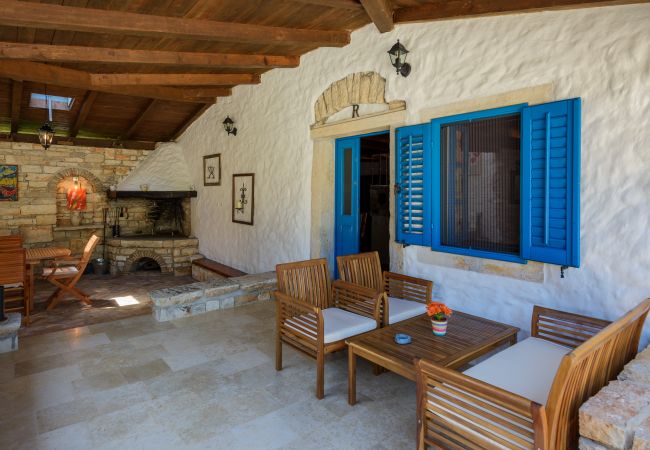 Villa in Radici - Casa Biguli Villa in Radici - Casa Biguli