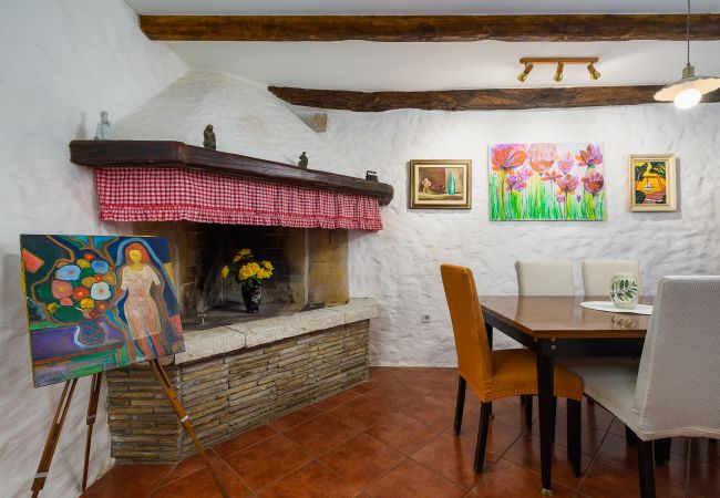 Villa in Radici - Casa Biguli Villa in Radici - Casa Biguli