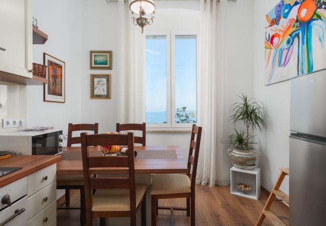 Ferienwohnung in Porec - Deluxe Apartment Nina by the sea in Porec, Istria Ferienwohnung in Porec - Deluxe Apartment Nina by the sea in Porec, Istria