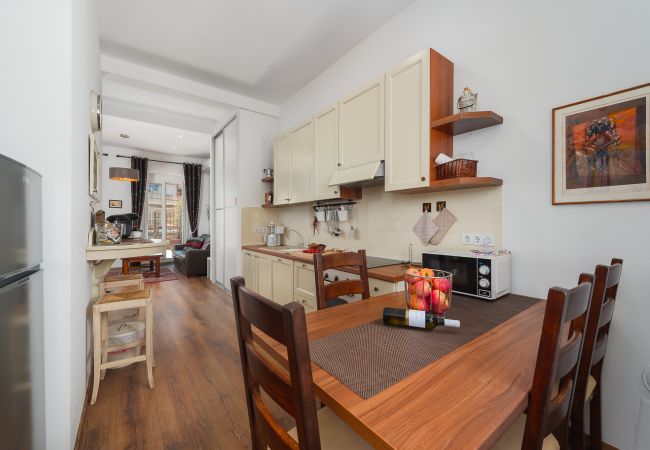 Ferienwohnung in Porec - Deluxe Apartment Nina by the sea in Porec, Istria Ferienwohnung in Porec - Deluxe Apartment Nina by the sea in Porec, Istria