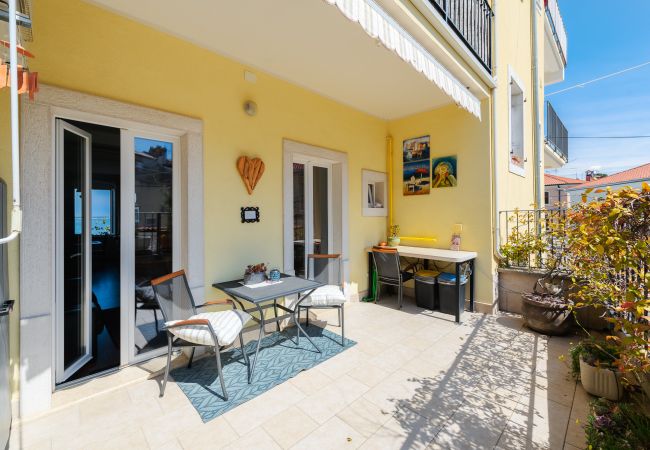 Ferienwohnung in Porec - Deluxe Apartment Nina by the sea in Porec, Istria Ferienwohnung in Porec - Deluxe Apartment Nina by the sea in Porec, Istria