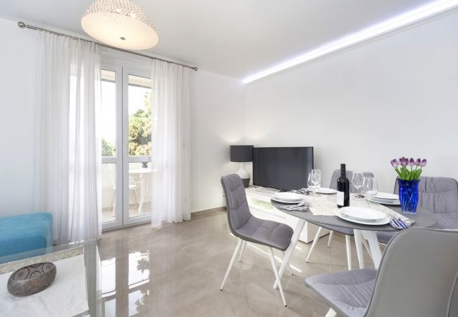 Ferienwohnung in Porec - Premium apartment Peschiera Porec Ferienwohnung in Porec - Premium apartment Peschiera Porec