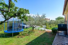 Ferienwohnung in Porec - Apartman Josipa with Whirpool