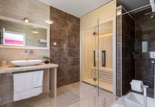 Villa in Buici - Villa Anela with pool in Porec Villa in Buici - Villa Anela with pool in Porec