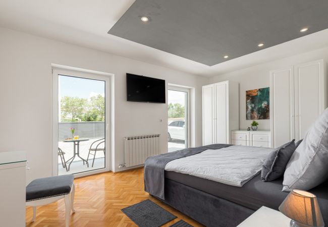 Villa in Buici - Villa Anela with pool in Porec Villa in Buici - Villa Anela with pool in Porec