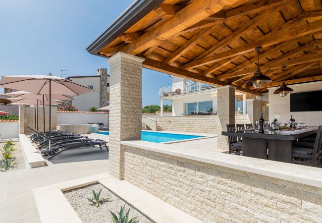 Villa in Buici - Villa Anela with pool in Porec Villa in Buici - Villa Anela with pool in Porec