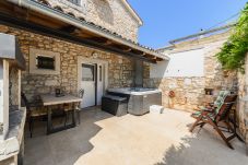 Ferienhaus in Porec - Casa Nini I - Jacuzzi