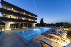 Ferienhaus in Poljica - Poolincluded Villa Elite