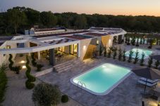 Ferienhaus in Žerava - Poolincluded Villa Bajama 1