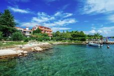 Ferienwohnung in Starigrad - Beachfront apartment Stipe