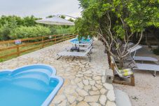 Ferienhaus in Pag - Poolincluded Holiday Home Mabelle