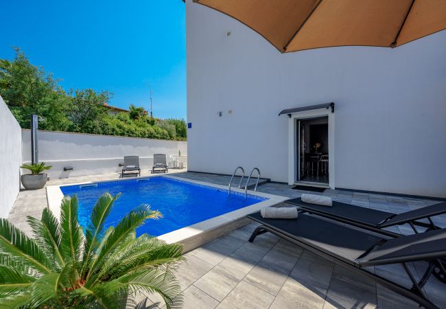 Ferienwohnung in Kukci - Apartment Vedran with heated pool, in  Porec Ferienwohnung in Kukci - Apartment Vedran with heated pool, in  Porec