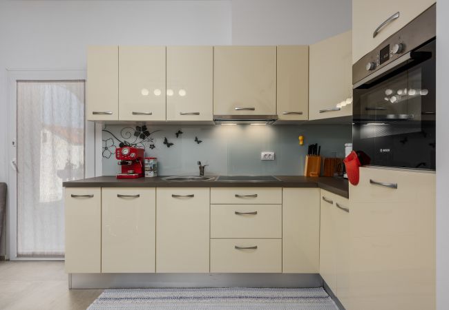 Ferienwohnung in Kukci - Apartment Vedran with heated pool, in  Porec Ferienwohnung in Kukci - Apartment Vedran with heated pool, in  Porec