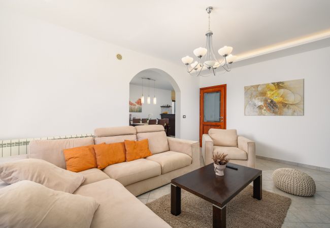 Ferienwohnung in Mekiši kod Vižinade - Premium Apartment Silvia II with private pool Ferienwohnung in Mekiši kod Vižinade - Premium Apartment Silvia II with private pool