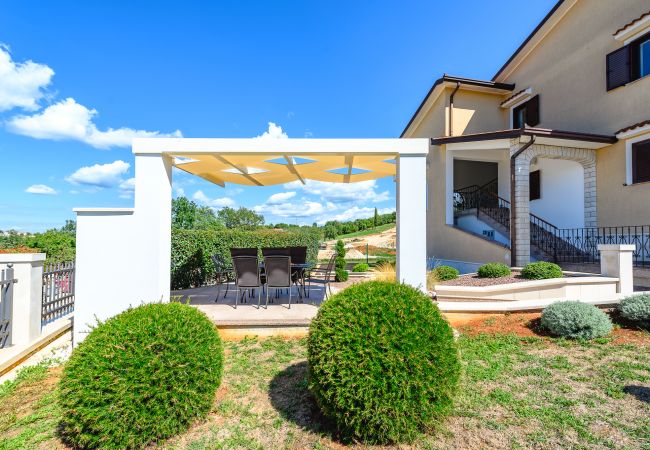 Ferienwohnung in Mekiši kod Vižinade - Premium Apartment Silvia II with private pool Ferienwohnung in Mekiši kod Vižinade - Premium Apartment Silvia II with private pool