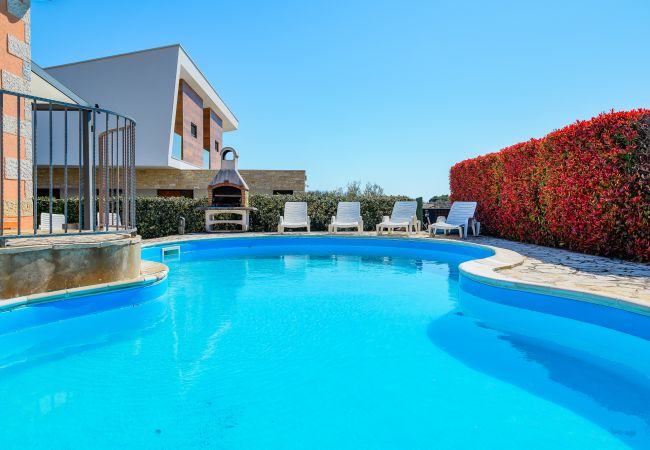 Villa in Višnjan - Villa Imagine with heated pool in Visnjan Villa in Višnjan - Villa Imagine with heated pool in Visnjan