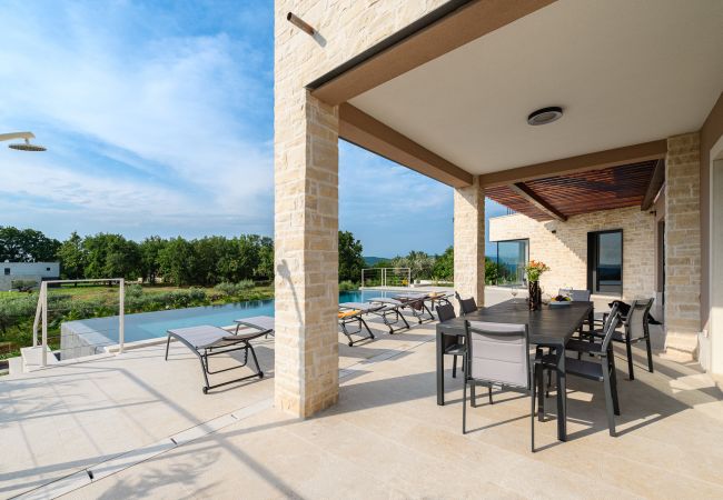 Villa in Bajkini - Villa Faloniga with pool in Istria by Solis Porec Villa in Bajkini - Villa Faloniga with pool in Istria by Solis Porec