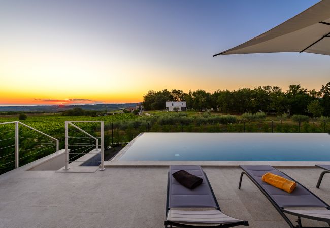 Villa in Bajkini - Villa Faloniga with pool in Istria by Solis Porec Villa in Bajkini - Villa Faloniga with pool in Istria by Solis Porec