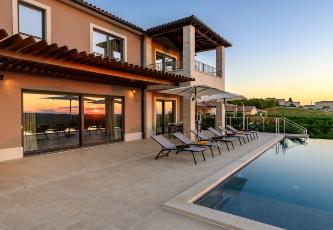 Villa in Bajkini - Villa Faloniga with pool in Istria by Solis Porec Villa in Bajkini - Villa Faloniga with pool in Istria by Solis Porec