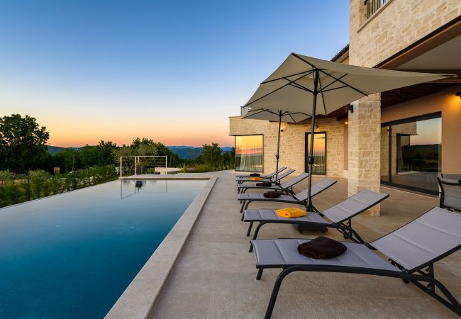 Villa in Bajkini - Villa Faloniga with pool in Istria by Solis Porec Villa in Bajkini - Villa Faloniga with pool in Istria by Solis Porec