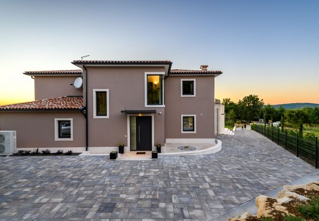 Villa in Bajkini - Villa Faloniga with pool in Istria by Solis Porec Villa in Bajkini - Villa Faloniga with pool in Istria by Solis Porec
