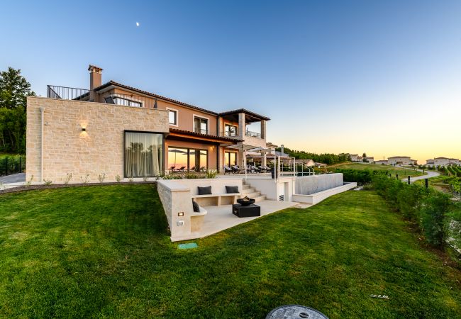 Villa in Bajkini - Villa Faloniga with pool in Istria by Solis Porec Villa in Bajkini - Villa Faloniga with pool in Istria by Solis Porec