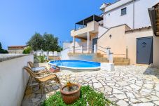 Ferienwohnung in Stranici kod Nove Vasi - Apartment Panous 2