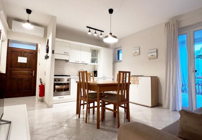 Ferienwohnung in Funtana - Apartment Iris Ferienwohnung in Funtana - Apartment Iris