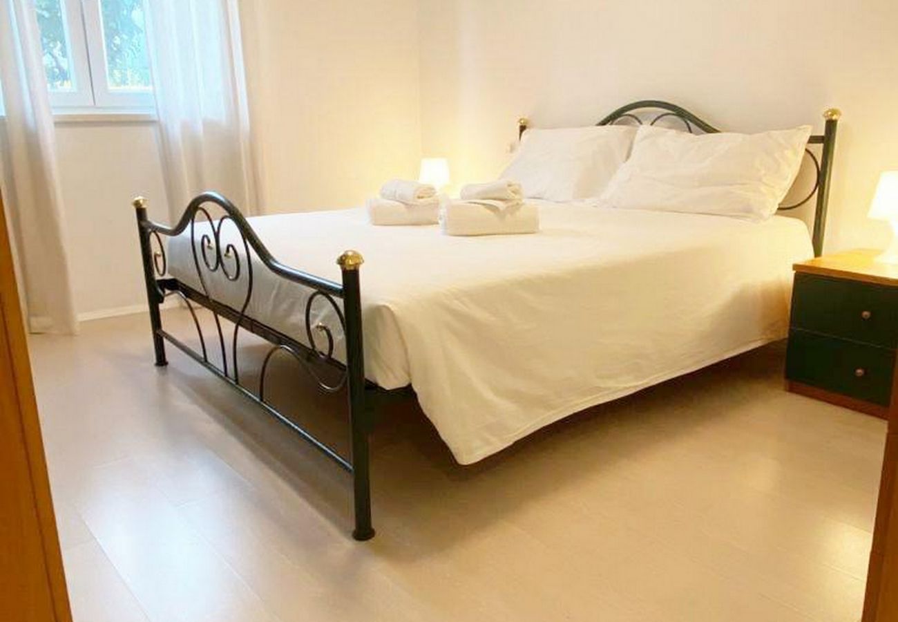 Ferienwohnung in Funtana - Apartment Iris Ferienwohnung in Funtana - Apartment Iris