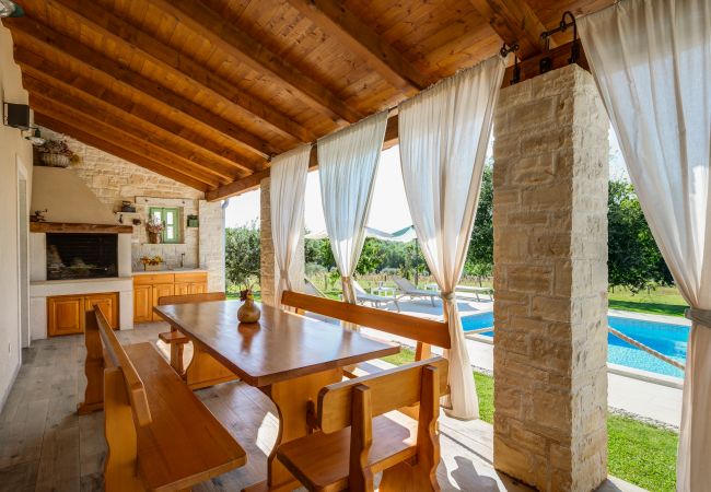 Villa in Srebrnici - Villa Stella Polaris with pool in Visnjan, Istria Villa in Srebrnici - Villa Stella Polaris with pool in Visnjan, Istria
