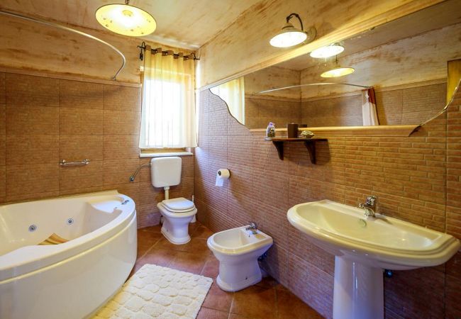 Ferienhaus in Barbići - Casa Piccola Barbici with pool In Porec, Istria Ferienhaus in Barbići - Casa Piccola Barbici with pool In Porec, Istria