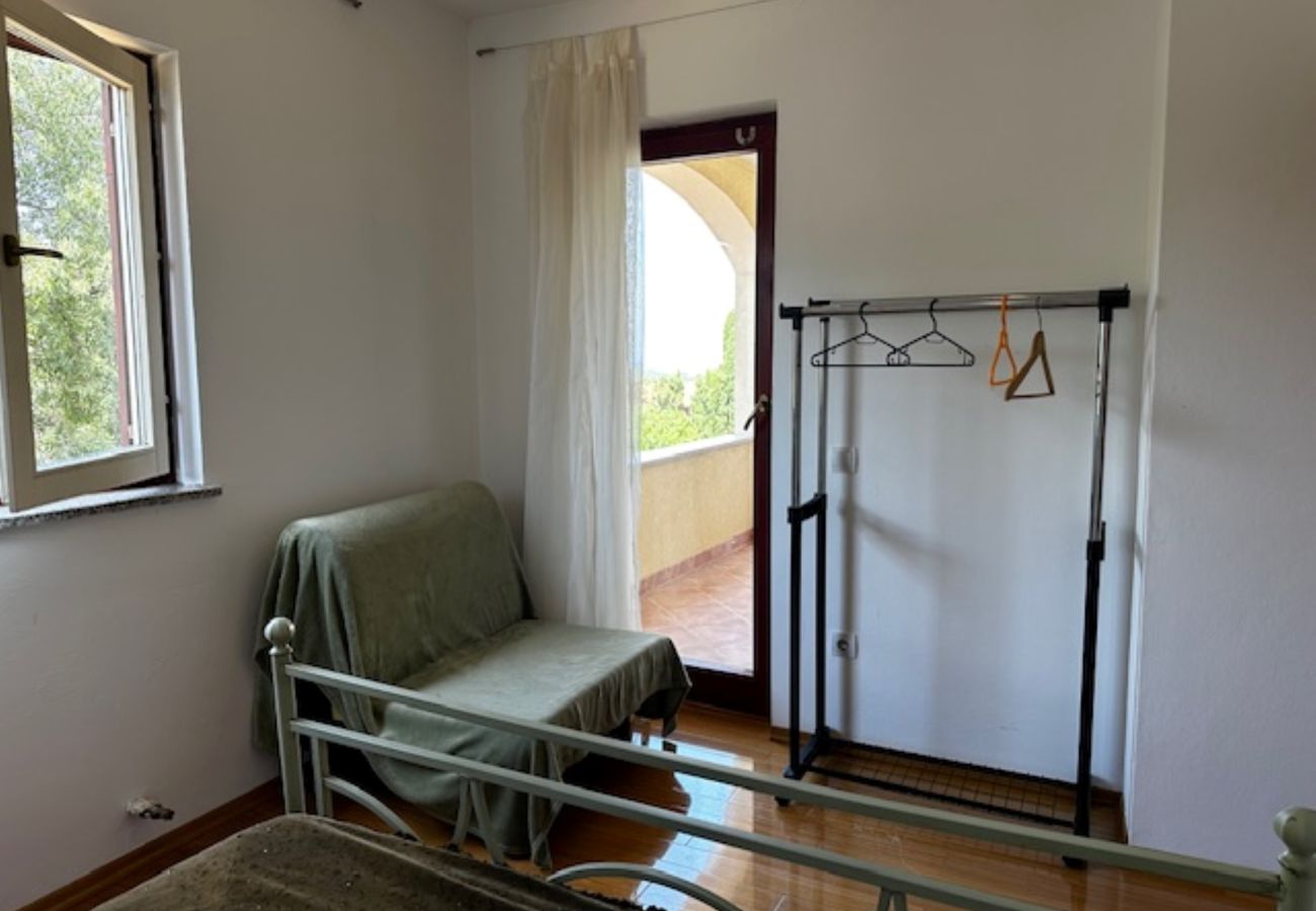 Ferienwohnung in Mugeba - Apartment Branko I in Porec, Istria Ferienwohnung in Mugeba - Apartment Branko I in Porec, Istria