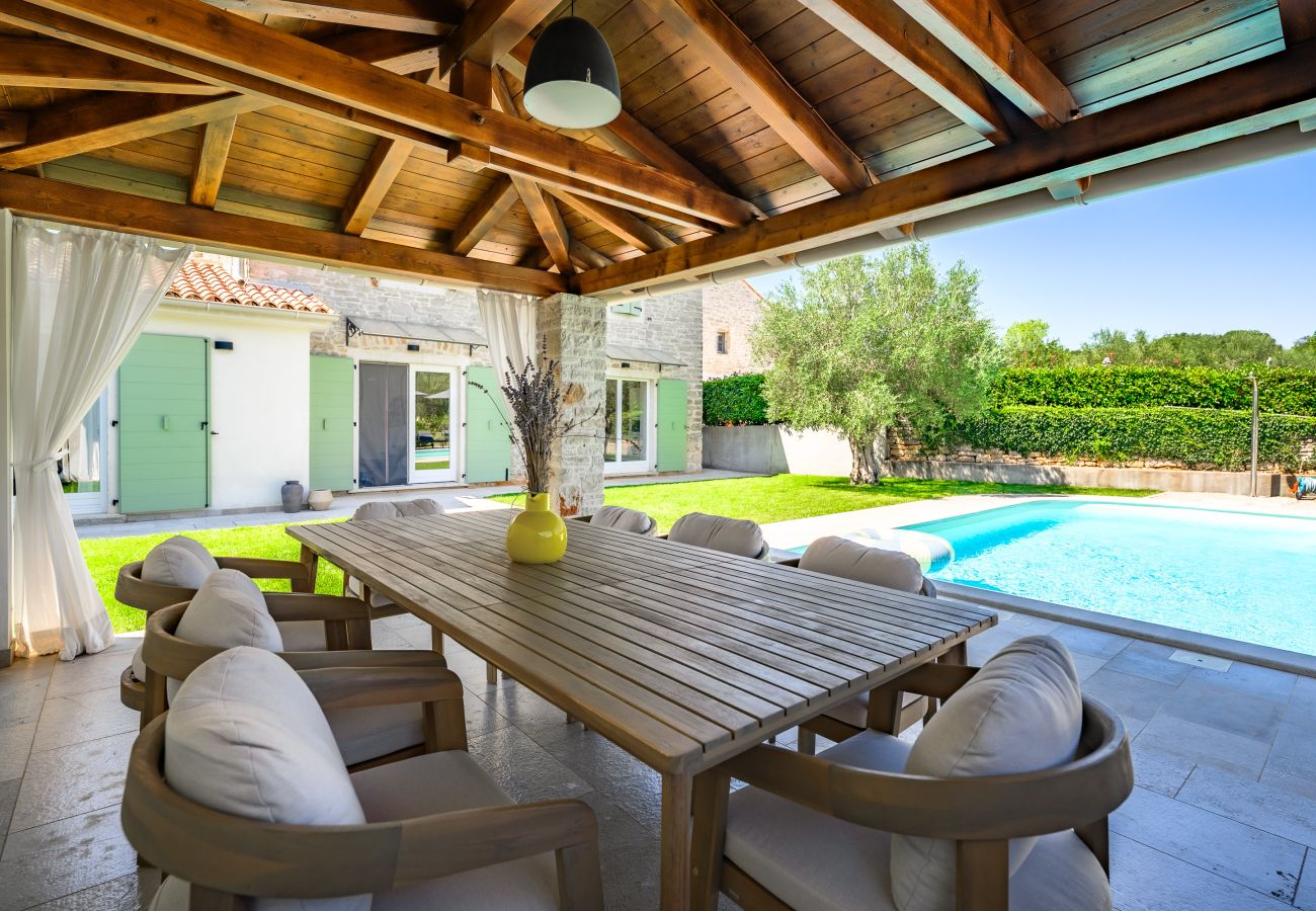 Villa in Orbani - Villa Veromi with heated pool in Istria Villa in Orbani - Villa Veromi with heated pool in Istria