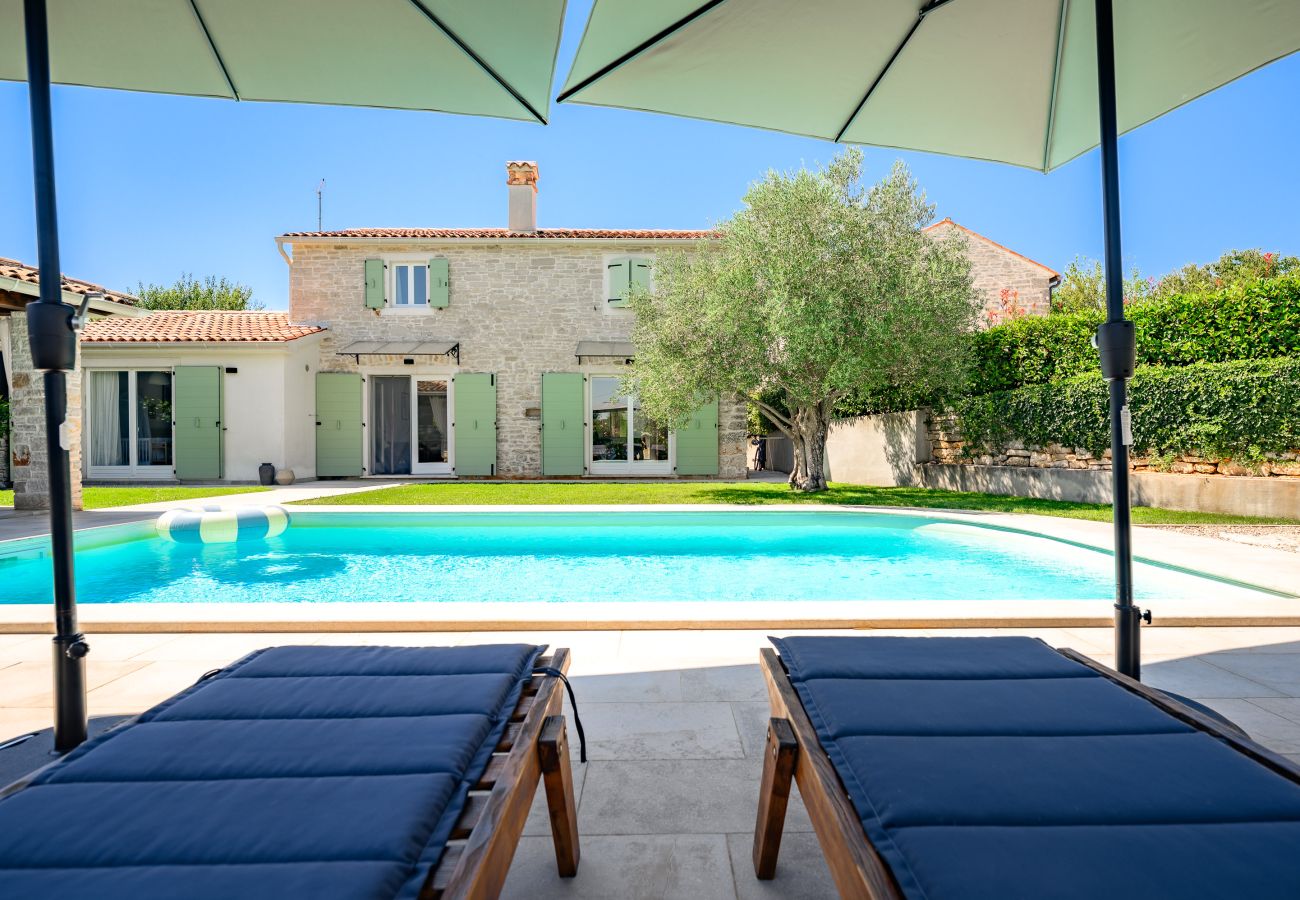 Villa in Orbani - Villa Veromi with heated pool in Istria Villa in Orbani - Villa Veromi with heated pool in Istria