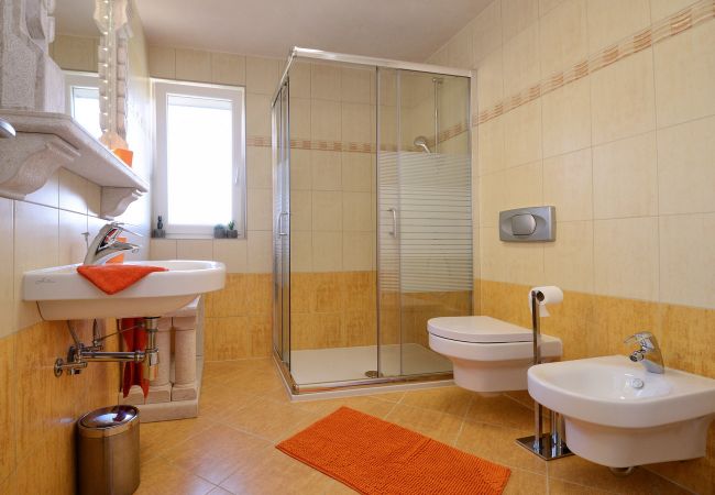 Villa a Rogovici - Villa Bianca with pool in Istria, Rogovici Villa a Rogovici - Villa Bianca with pool in Istria, Rogovici