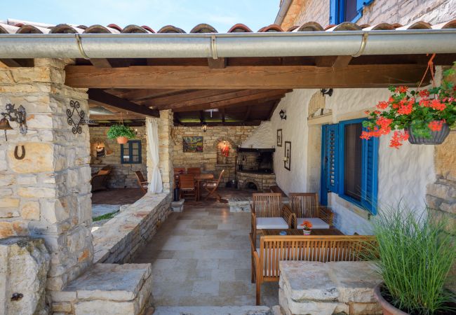 Villa a Radici - Casa Biguli Villa a Radici - Casa Biguli