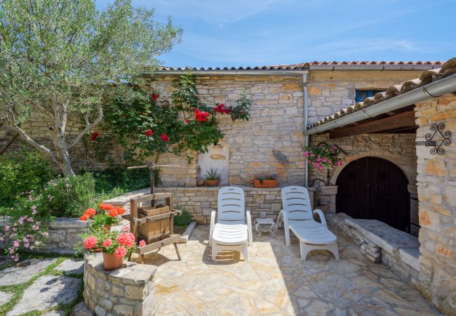 Villa a Radici - Casa Biguli Villa a Radici - Casa Biguli