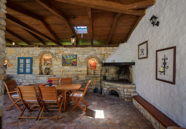 Villa a Radici - Casa Biguli Villa a Radici - Casa Biguli