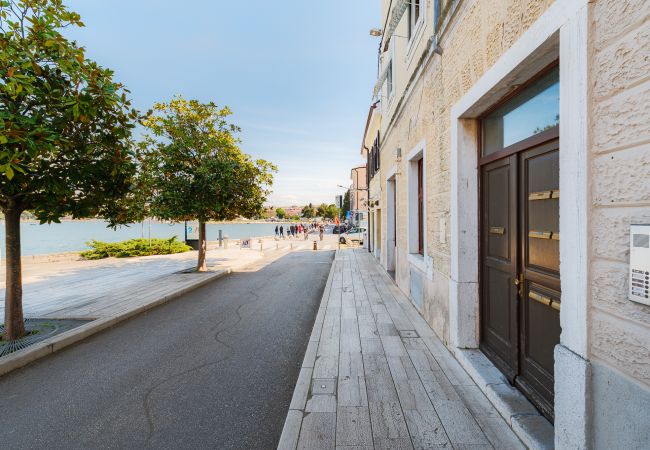 Appartamento a Porec - Deluxe Apartment Nina by the sea in Porec, Istria Appartamento a Porec - Deluxe Apartment Nina by the sea in Porec, Istria