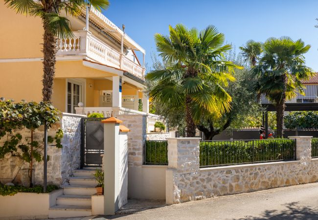Appartamento Hari II a Parenzo, Istria, giardino Appartmento Hari II, Porec, Istria