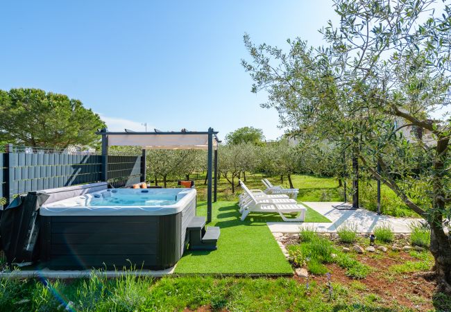 Appartamento a Porec - Apartment Josipa with Whirpool in Porec Appartamento a Porec - Apartment Josipa with Whirpool in Porec