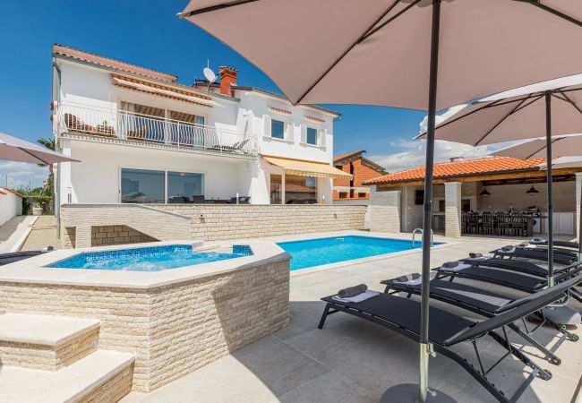 Villa a Buici - Villa Anela with pool in Porec Villa a Buici - Villa Anela with pool in Porec