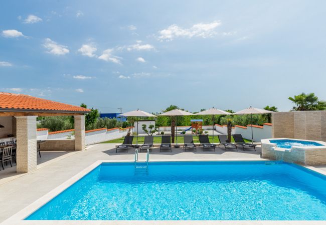 Villa a Buici - Villa Anela with pool in Porec Villa a Buici - Villa Anela with pool in Porec