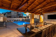 Villa a Buici - Villa Anela with pool in Porec