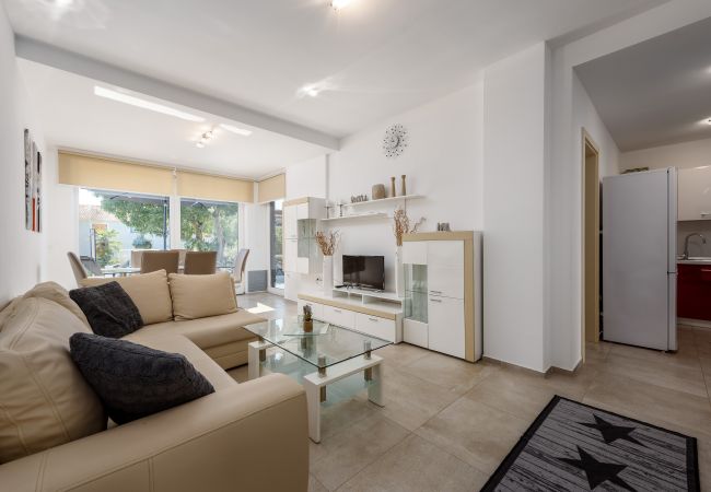 Appartamento a Kukci - Apartment  Monika with private pool in Porec Appartamento a Kukci - Apartment  Monika with private pool in Porec