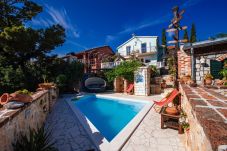 Casa a Maslenica - Poolicluded Holiday House Halic