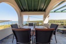 Casa a Veli Rat - Vacation house Mirta