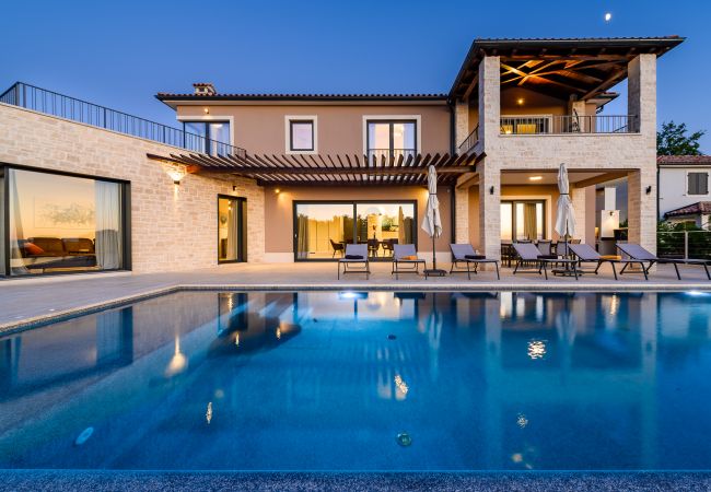 Villa a Bajkini - Villa Faloniga with pool in Istria by Solis Porec Villa a Bajkini - Villa Faloniga with pool in Istria by Solis Porec