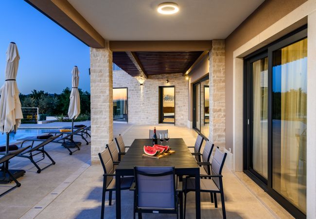 Villa a Bajkini - Villa Faloniga with pool in Istria by Solis Porec Villa a Bajkini - Villa Faloniga with pool in Istria by Solis Porec