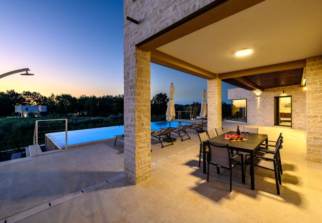 Villa a Bajkini - Villa Faloniga with pool in Istria by Solis Porec Villa a Bajkini - Villa Faloniga with pool in Istria by Solis Porec